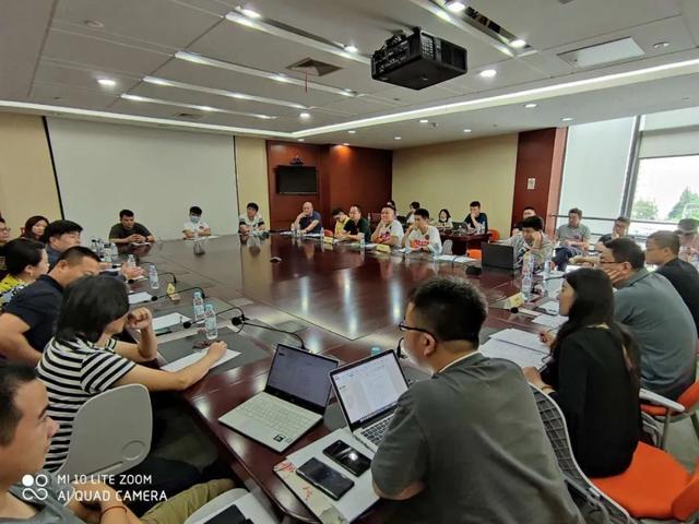 弘章資本翁怡諾:品牌成長路徑比想象的長很多 | 投資者說